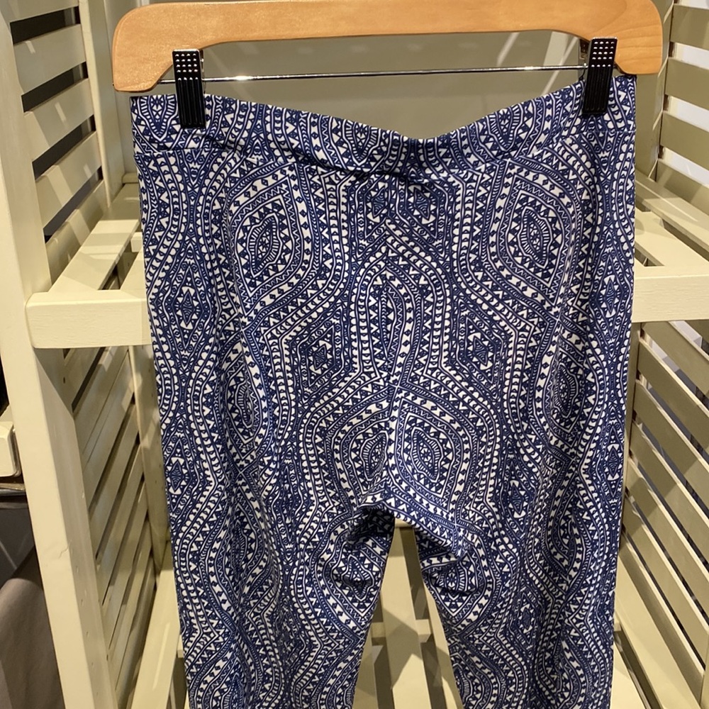 Stretchy pattern pants - Picture 4 of 6